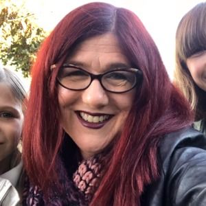 Meet your Posher, Dana